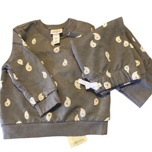 Cat & Jack Gray Ghost Pattern Sweatshirt and Jogger set